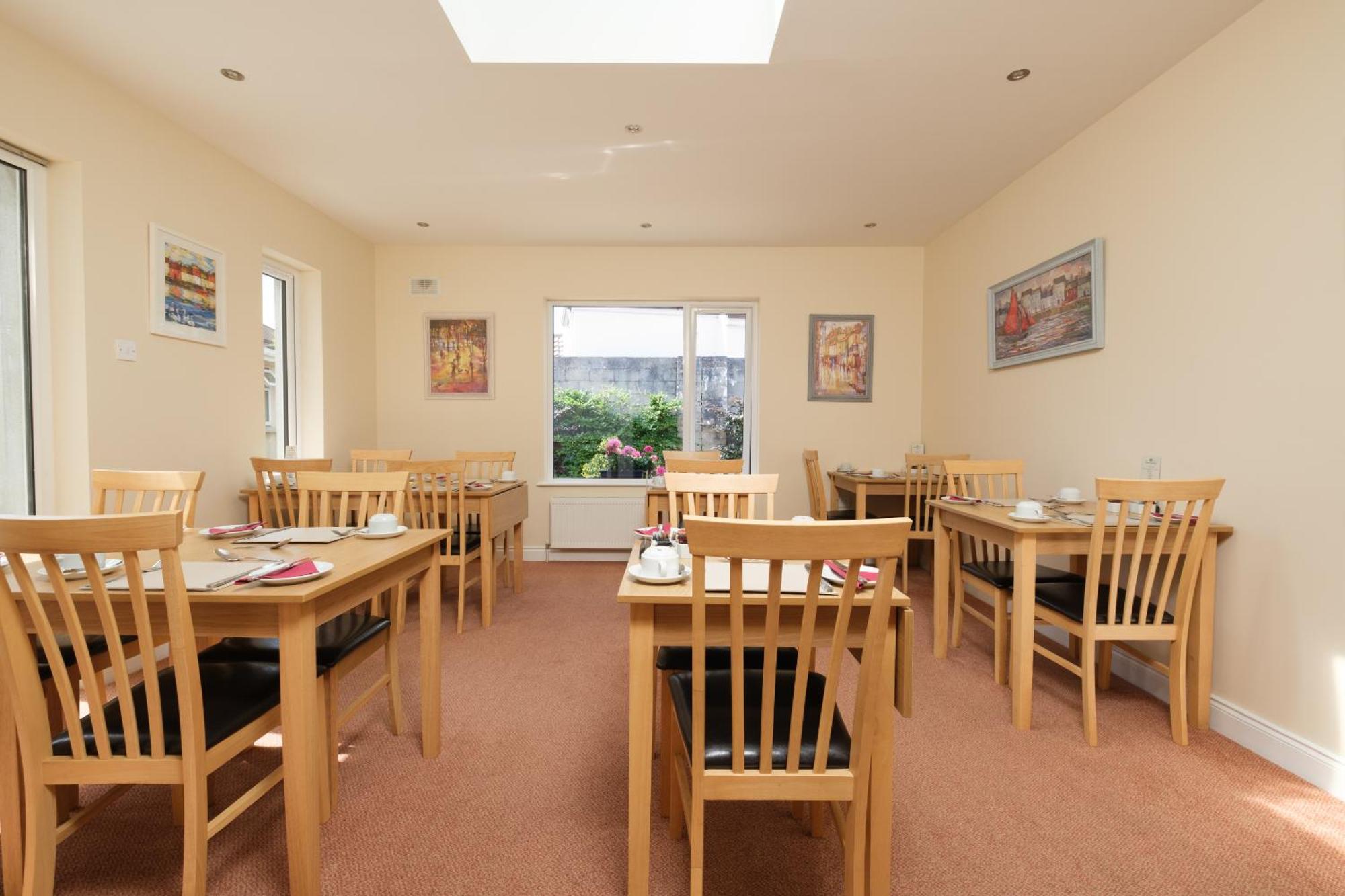 Four Seasons B&B Galway Dış mekan fotoğraf