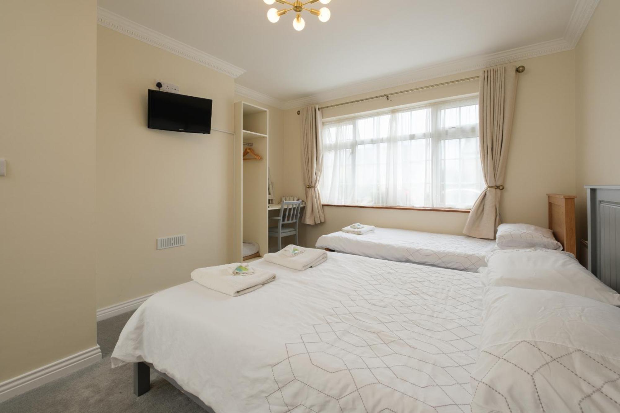 Four Seasons B&B Galway Dış mekan fotoğraf