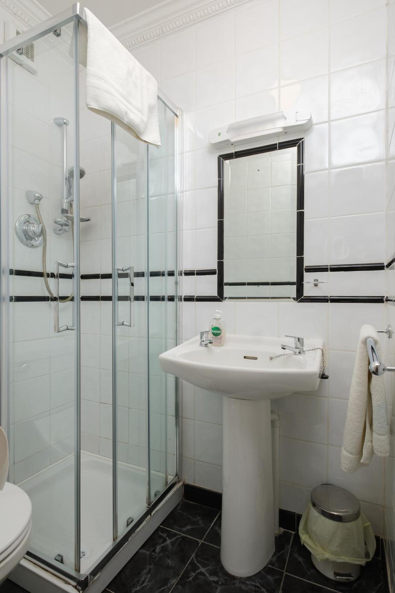 Four Seasons B&B Galway Dış mekan fotoğraf