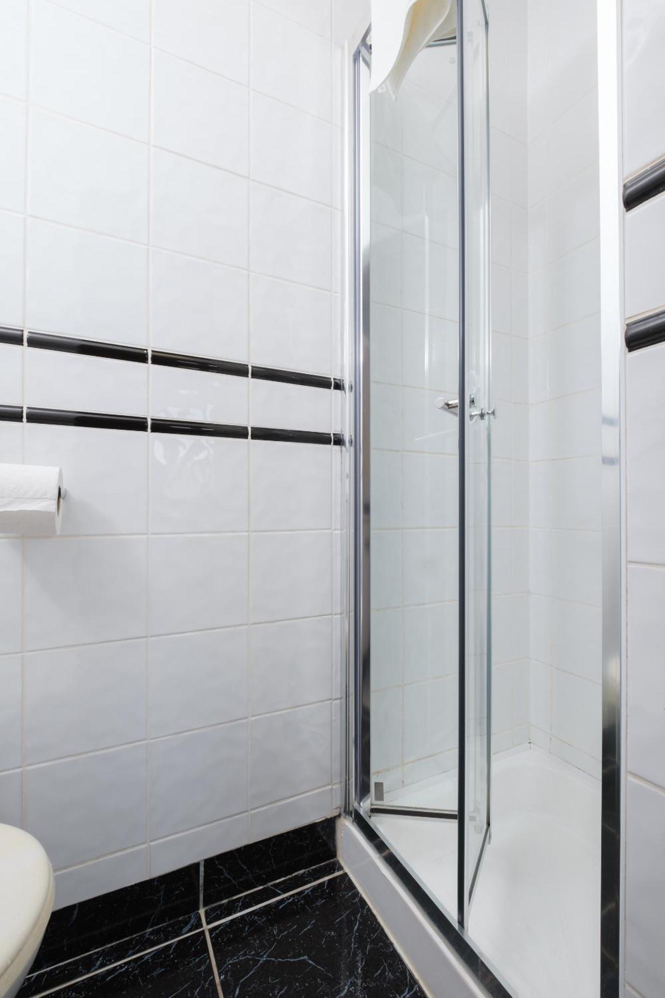 Four Seasons B&B Galway Oda fotoğraf